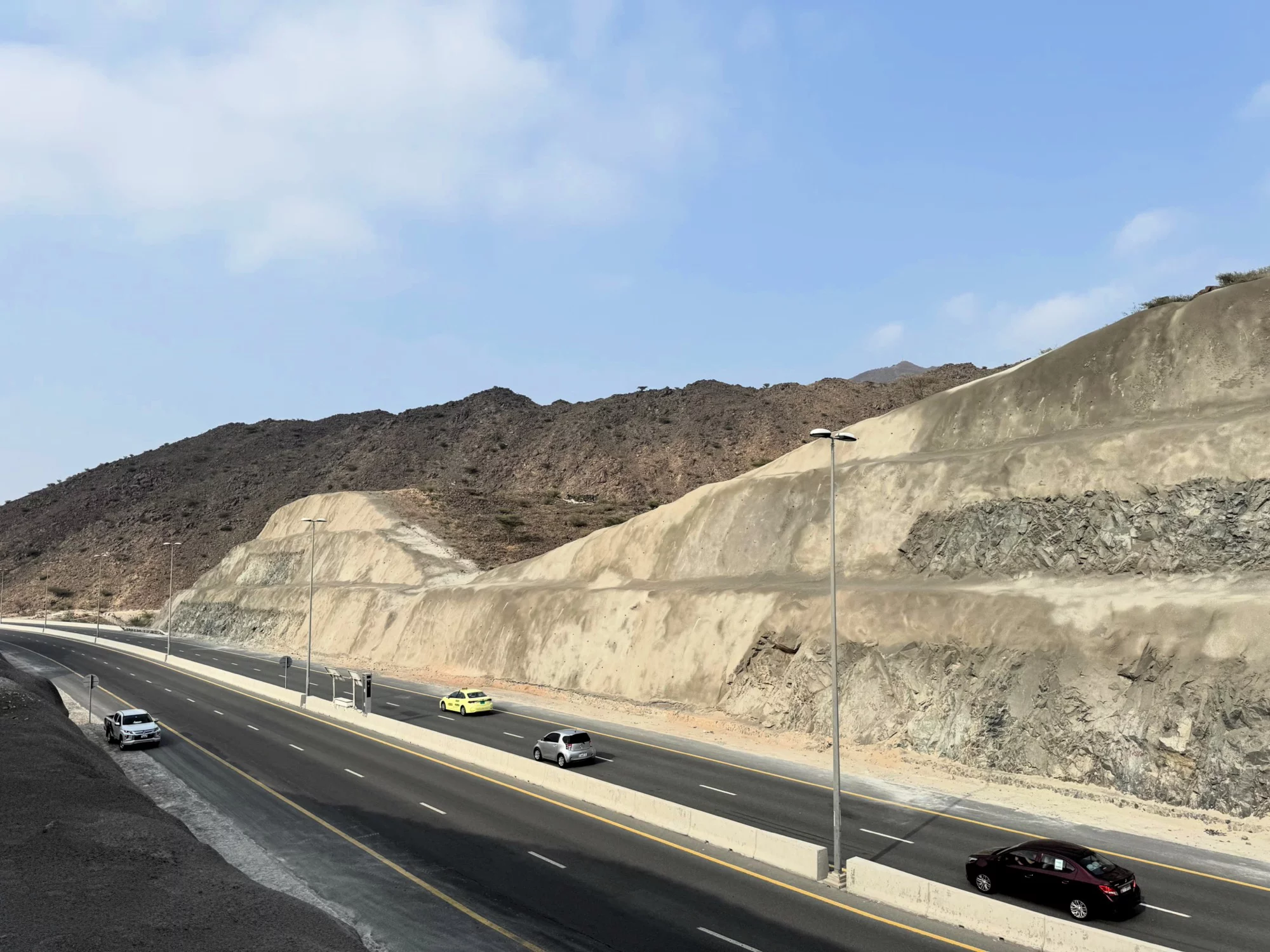 E199 – Khorfakkan Ring Road thumbnail 2